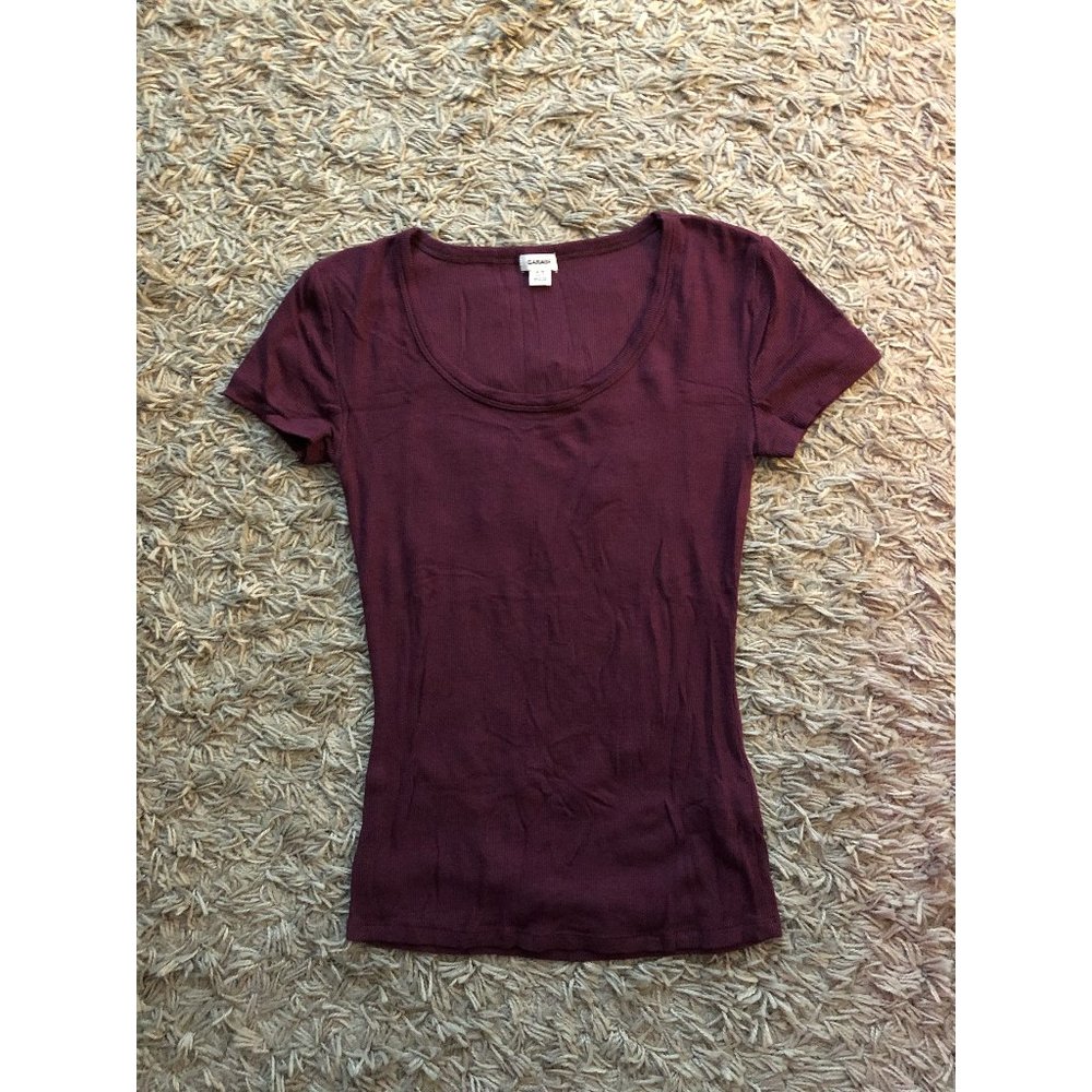 Ribbed Maroon Tee XS
